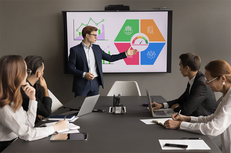 Comités de riesgo en las empresas ante el entorno local e internacional