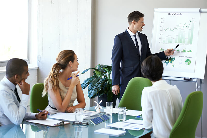 El contralor en la sostenibilidad empresarial e información financiera