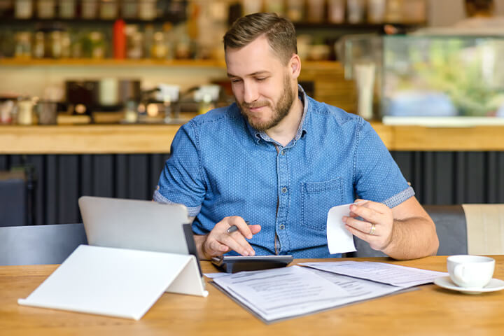 Consejos prácticos para iniciar un negocio: pagar impuestos