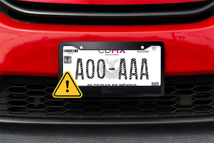 Multas por el uso indebido de portaplacas en CDMX y Edomex